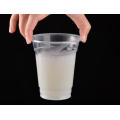 Plastic Clear Cups mit flachen Deckel und Bubble Tea Strohhalme